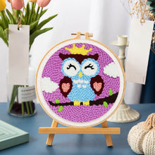 Laden Sie das Bild in den Galerie-Viewer, Punch Needle Schläfrige Eule