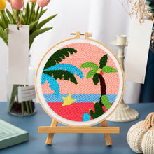 Laden Sie das Bild in den Galerie-Viewer, Punch Needle Am Strand