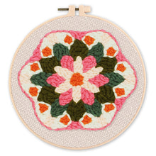 Laden Sie das Bild in den Galerie-Viewer, Punch Needle set Blumenkrone