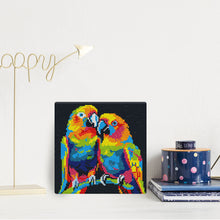 Laden Sie das Bild in den Galerie-Viewer, Mini Diamond Painting 25 x 25 cm - Papageien Abstrakt Pop Art