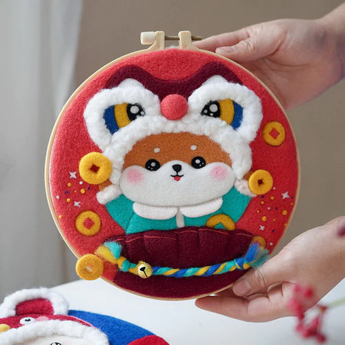 Nadelfilzen Needle Felting - Shiba Inu Hund und ihr Kostüm