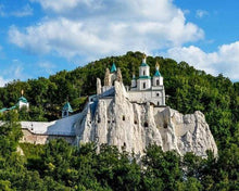Laden Sie das Bild in den Galerie-Viewer, Malen nach Zahlen fŸr Erwachsene |ÊSchloss auf Felsen | Figured&#39;Art