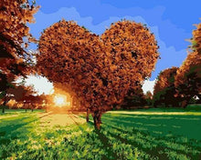 Laden Sie das Bild in den Galerie-Viewer, Malen nach Zahlen fŸr Erwachsene |ÊSonnenuntergang im Baum in Herzform | Figured&#39;Art