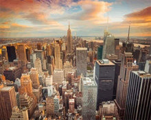 Laden Sie das Bild in den Galerie-Viewer, Malen nach Zahlen fŸr Erwachsene |ÊSonnenuntergang über New York | Figured&#39;Art