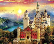 Laden Sie das Bild in den Galerie-Viewer, Diamond Painting, Schloss auf dem Berg