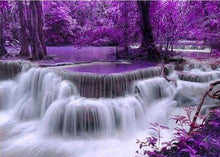 Laden Sie das Bild in den Galerie-Viewer, Diamond Painting, Lila Wasserfall