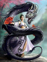 Laden Sie das Bild in den Galerie-Viewer, Diamond Painting, Frau und Drache