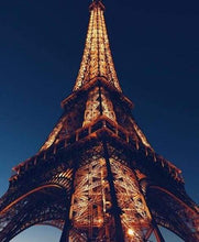 Laden Sie das Bild in den Galerie-Viewer, Malen nach Zahlen fŸr Erwachsene |ÊDer Eiffelturm in der Nacht | Figured&#39;Art