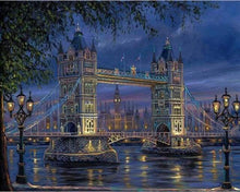 Laden Sie das Bild in den Galerie-Viewer, Malen nach Zahlen fŸr Erwachsene |ÊTower Bridge in Londoner Nacht | Figured&#39;Art