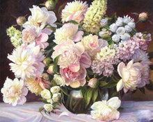 Laden Sie das Bild in den Galerie-Viewer, Malen nach Zahlen fŸr Erwachsene |ÊKristallvase | Figured&#39;Art