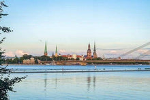 Laden Sie das Bild in den Galerie-Viewer, Malen nach Zahlen fŸr Erwachsene |ÊStadt und Fluss | Figured&#39;Art