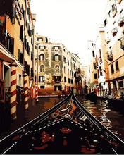 Laden Sie das Bild in den Galerie-Viewer, Malen nach Zahlen fŸr Erwachsene |ÊBlick von der Gondel in Venedig | Figured&#39;Art